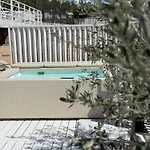 Aria Buqez * دراغ