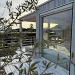Aria Buqez Apartment Drage